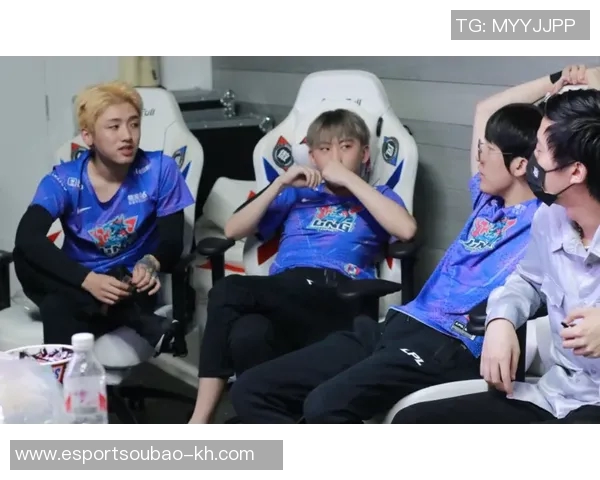 LNG在精英赛中的灵活性表现分析与战术探讨